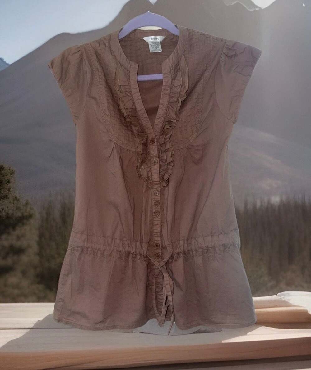 Esley Brown Ruffled Button-Down Blouse Size M